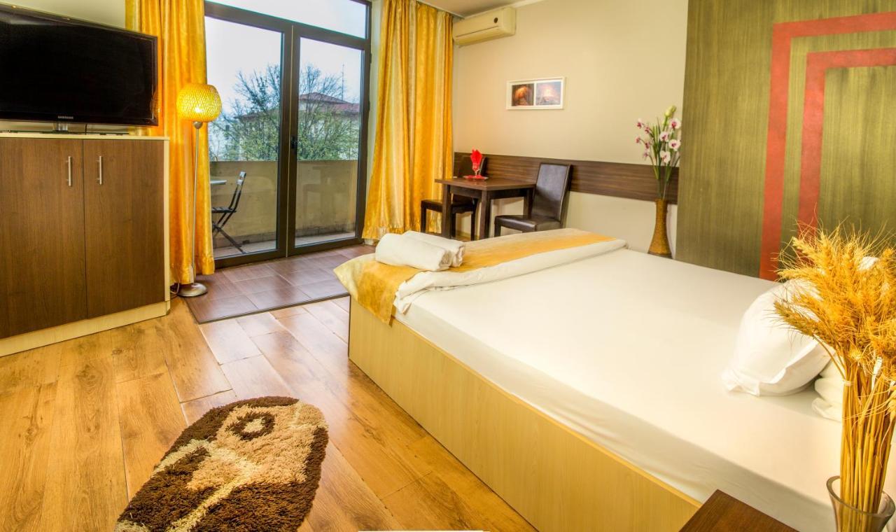 Hotel Eos บูคาเรสต์ ภายนอก รูปภาพ